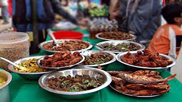 এটা খাব না ওটা খাব না